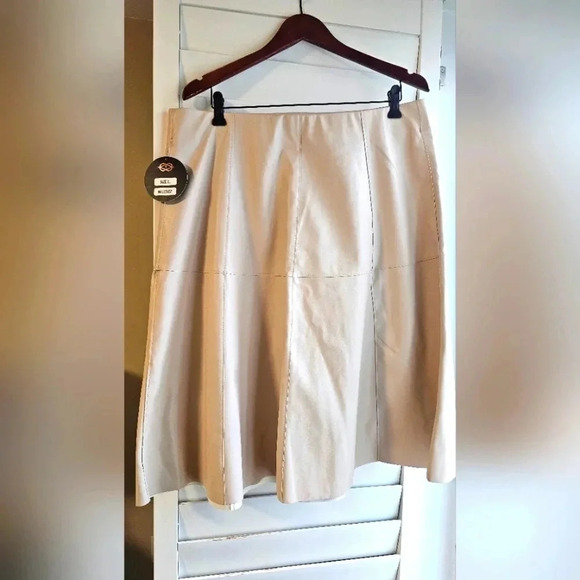 ONE 5 ONE Leather Ivory  Skirt A line Stitched size XL - Picture 6 of 13